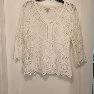 Gorgeous Sundance Lace White Top!